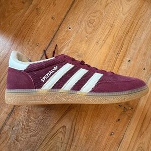 NWT!!! Adidas Spezial Burgundy Sneakers